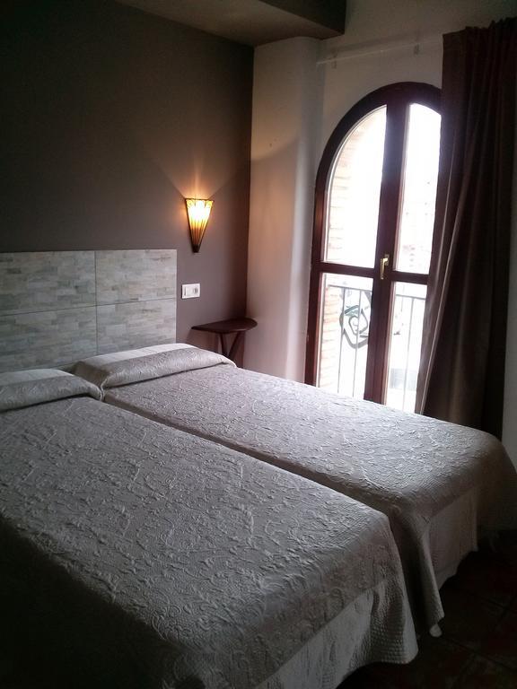 Hostal Suetxe Los Arcos Quarto foto