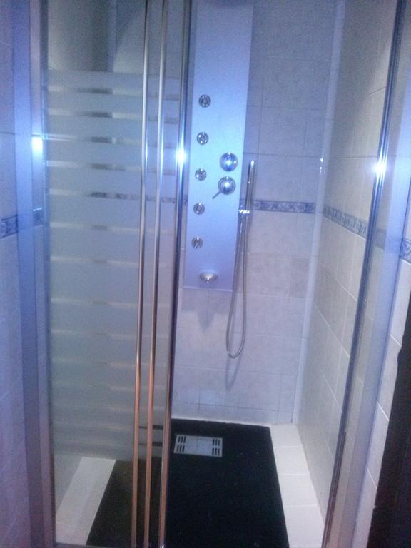 Hostal Suetxe Los Arcos Quarto foto